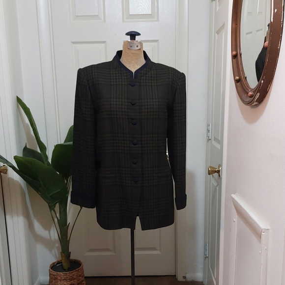 Kasper Jackets & Blazers - Kasper Black Plaid Blazer